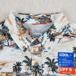The American Outdoorsman Button Up Shirt Tropical Palm Tree Print Men's Large